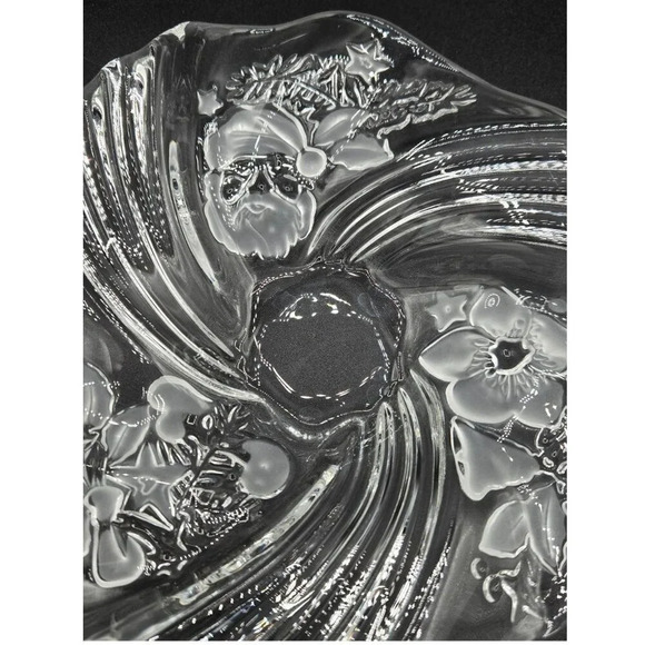 Mikasa Christmas Crystal Basket and Bowl - Christmas Dinner - Christmas decor - Picture 14 of 14